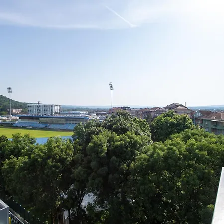 Petkovic 34 * Jagodina