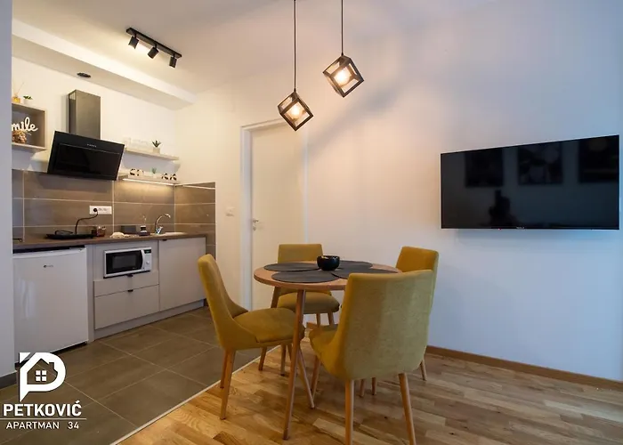 Petkovic 34 Apartamento Jagodina